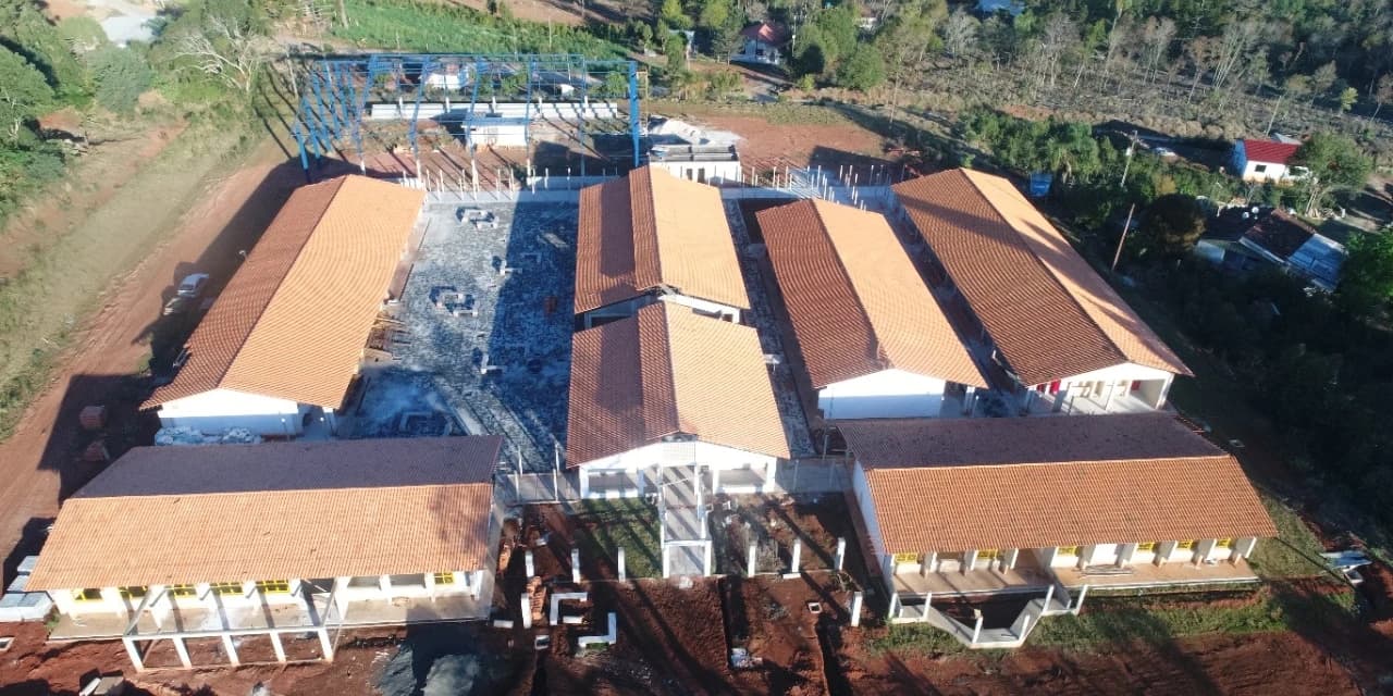 TV NOSSA GENTE: Com 4000 mil metros quadrados construção da escola municipal de Boa Vista em Guamiranga segue na reta final