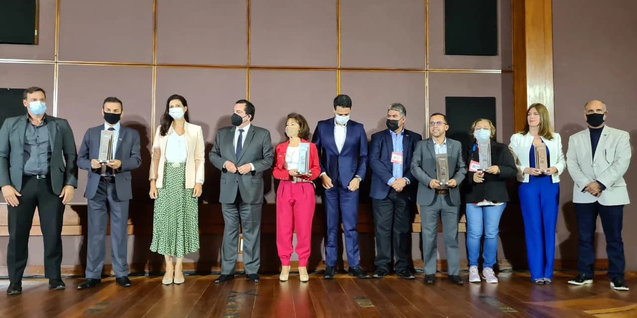 A Sicredi Centro Sul PR/SC/RJ recebe prêmio SomosCoop Excelência em Gestão