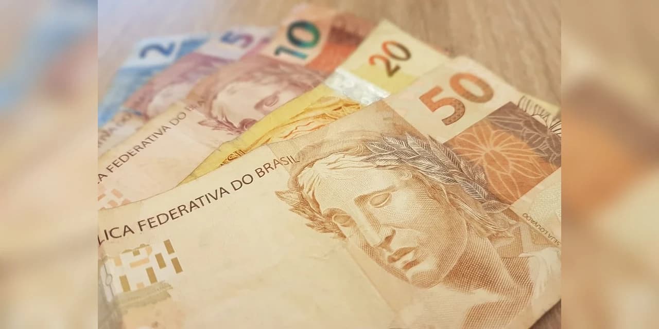 Materiais escolares podem ficar até 30% mais caros em 2022