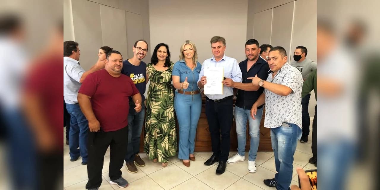 Vereadores Mauricio Bosak e Junior Pontarollo solicitam a dep. Aline Sleutjes apoio a Fanfarra do Barão de Capanema