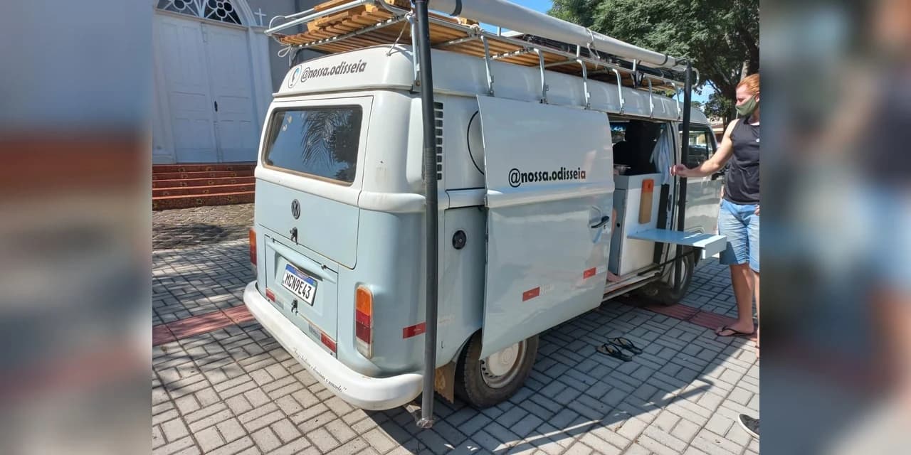 TV NOSSA GENTE: Casal de gaúchos desbravam o Brasil em uma Kombi Home passaram por Prudentópolis. Assista o vídeo!