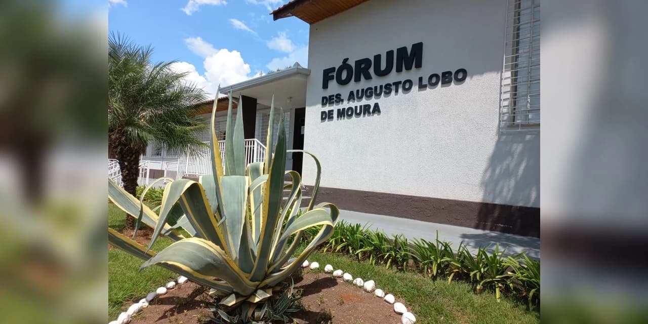 Comprovante de vacinação contra Covid-19 é obrigatório para entrar no Fórum