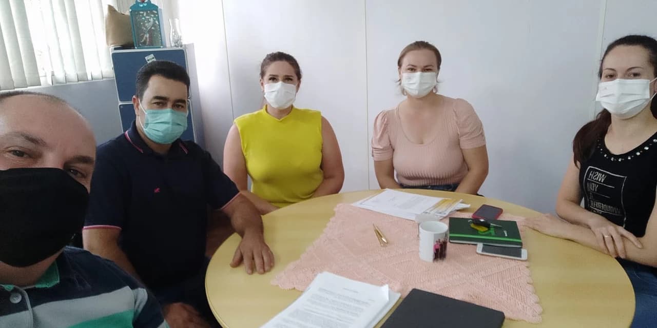 Prefeitura de Guamiranga e SEBRAE firmam parceria para Sala do Empreendedor no município