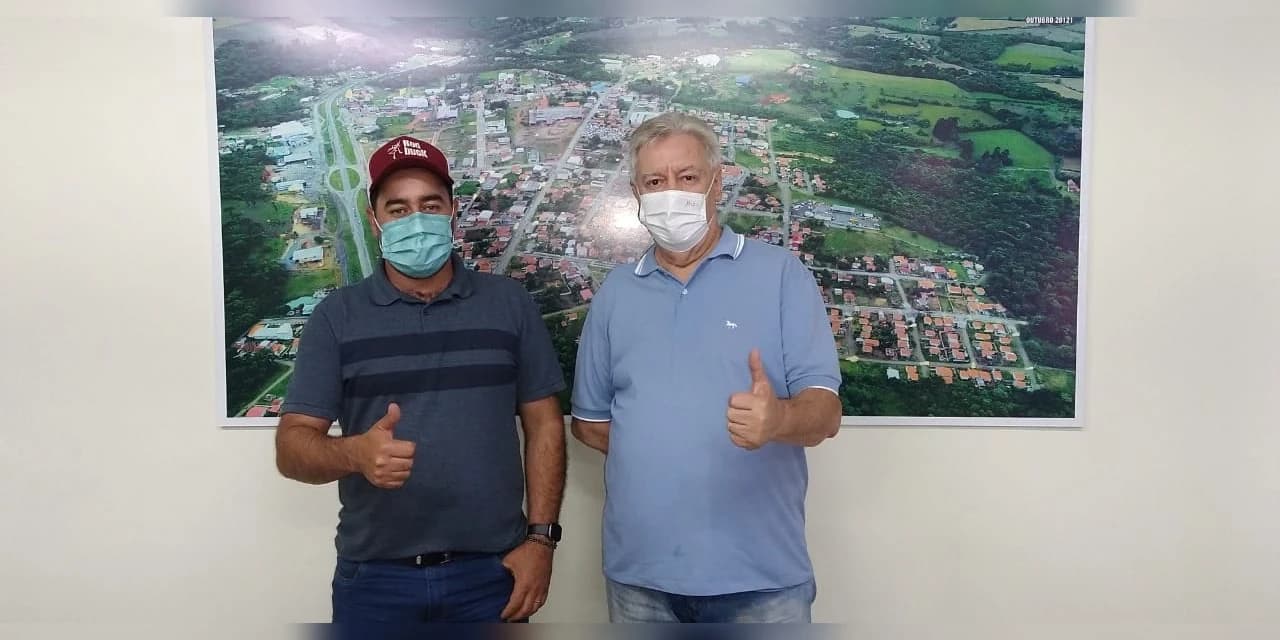 Prefeito de Ivaí Idir Treviso visita o prefeito de Guamiranga Marcelo Leite