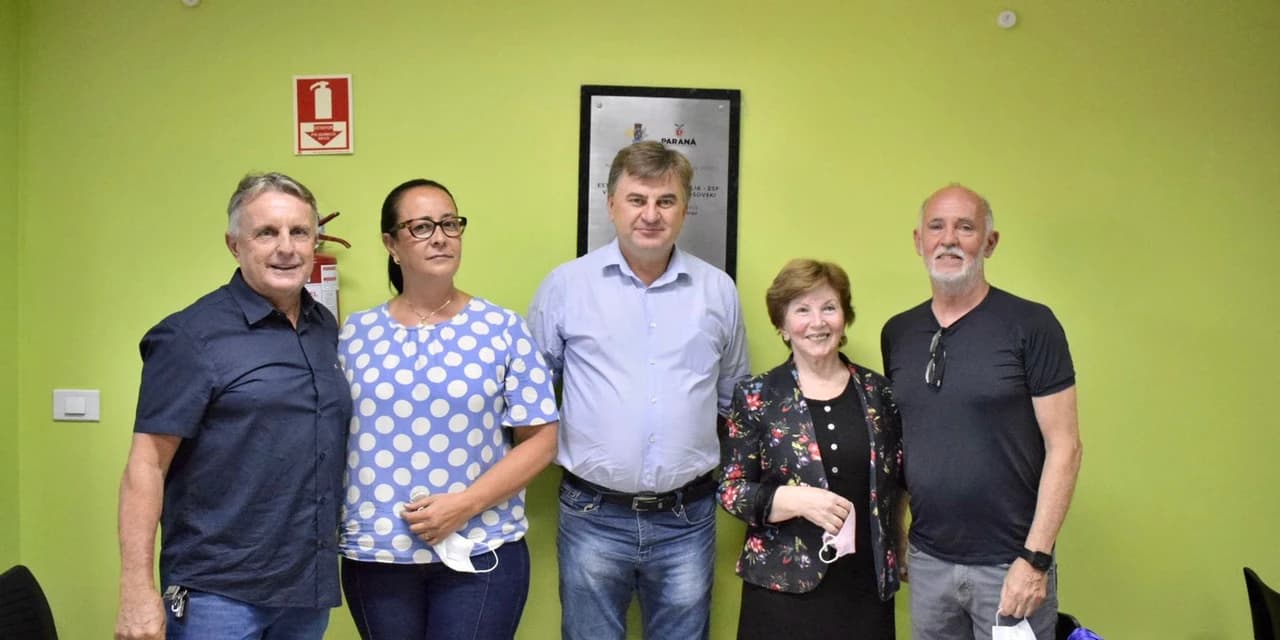 TV NOSSA GENTE: ESF Vereador Francisco Klosovski foi inaugurada na Vila da Luz. Assista a matéria!