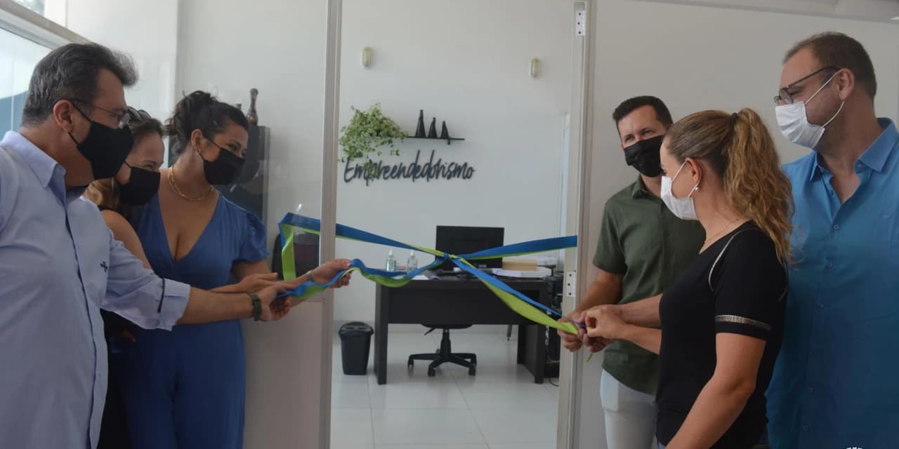 Prefeitura de Teixeira Soares inaugura Sala do Empreendedor