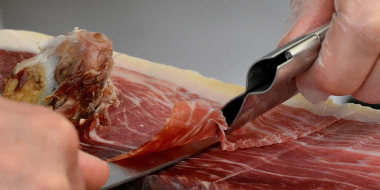 Vigilância Sanitária apreende mais de 40 kg de carnes sem procedência, em Guarapuava