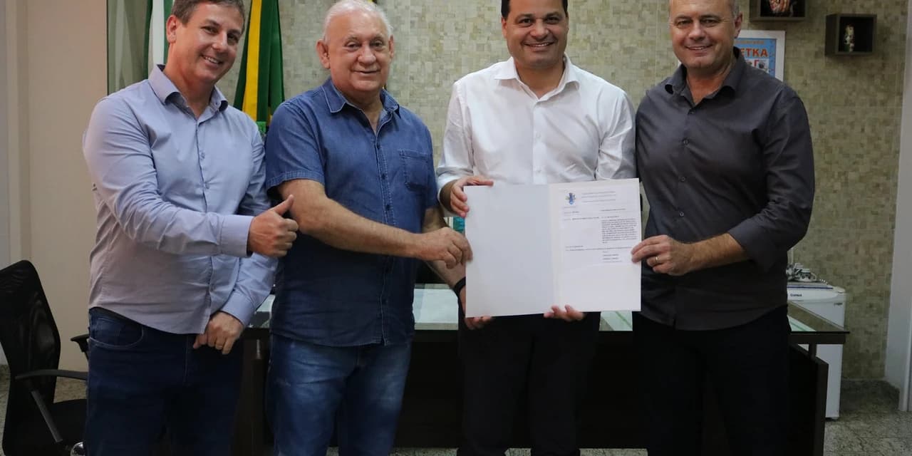TV NOSSA GENTE: Autoridades assinam a ordem de serviço no valor de R$ 6,5 milhões para o recape asfáltico da Linha Esperança. Assista o VÍDEO!