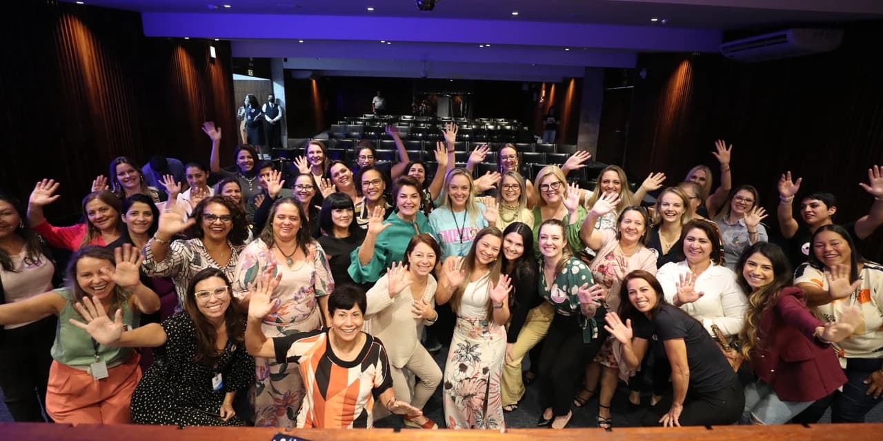 “Basta de violência política”, clamam mulheres no III Encontro Estadual das Procuradorias