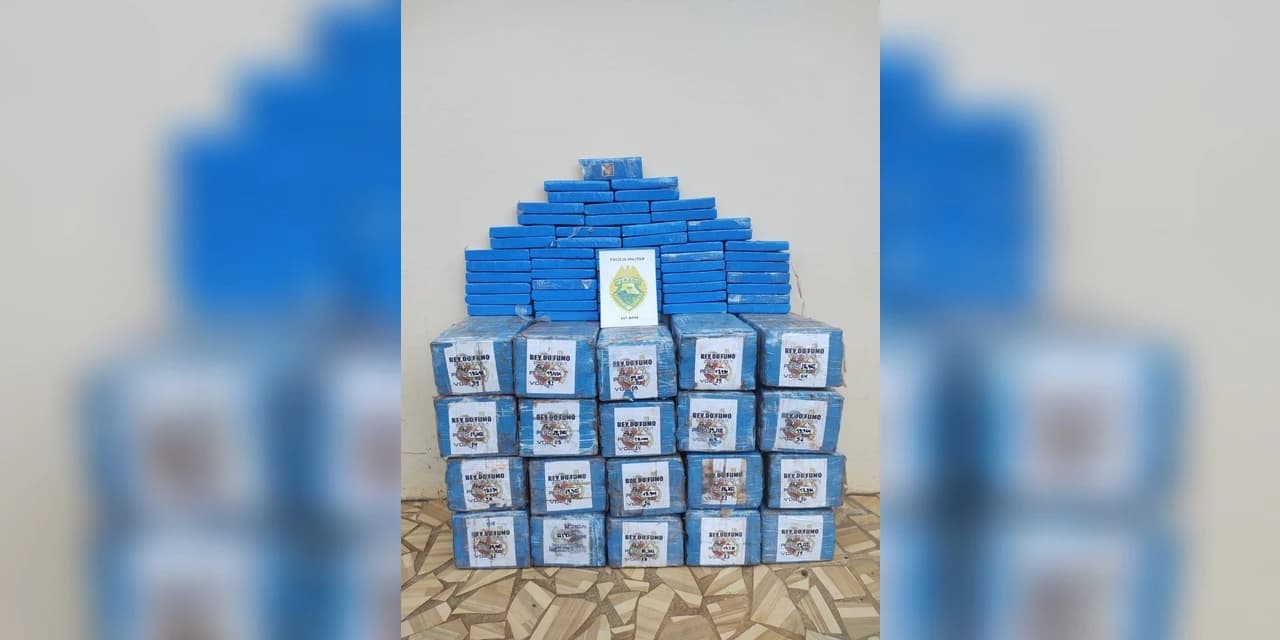 Polícia apreende mais de 400 kg de maconha na PR 487, em Manoel Ribas