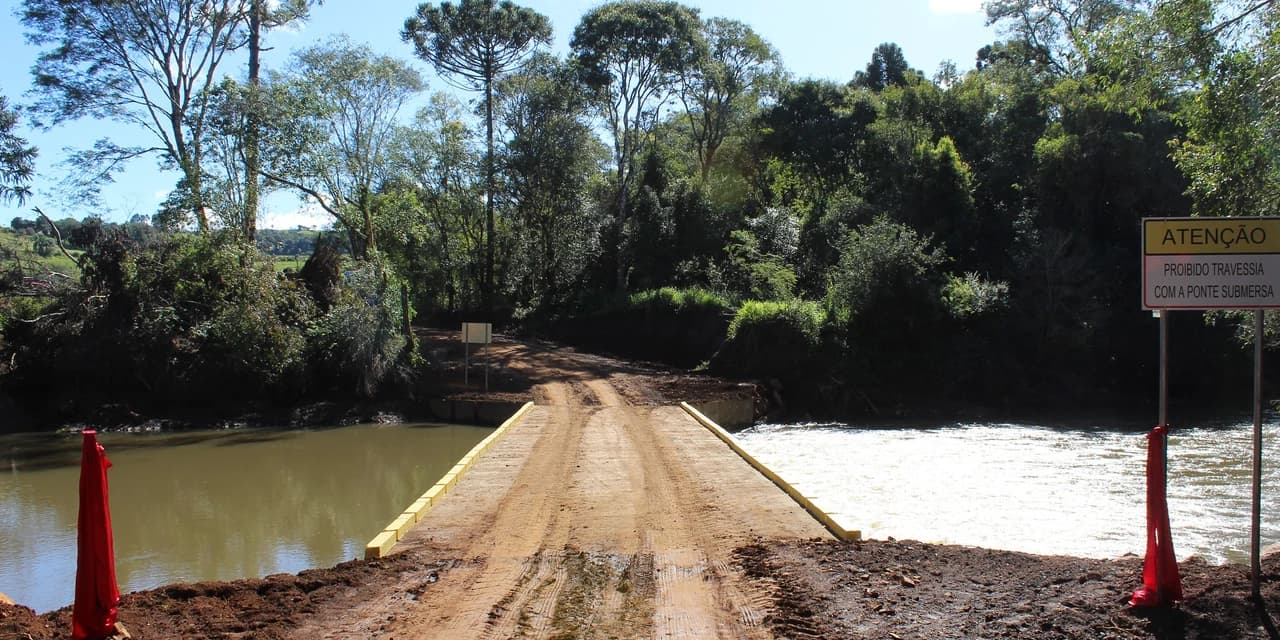 Prefeitura do Turvo inaugura Ponte Molhada na comunidade do Carriel