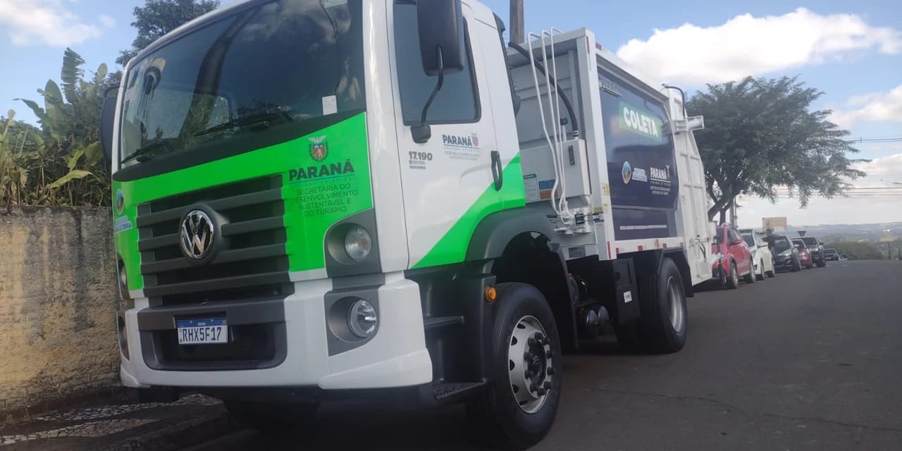 Imbituva recebe caminhão zero km para coleta no município