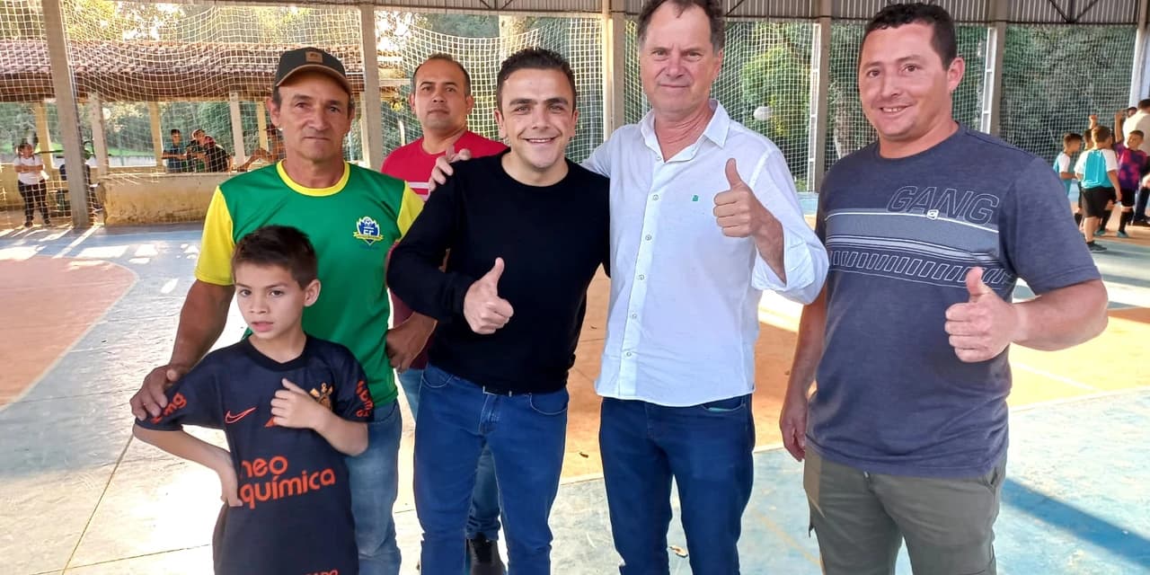 TV NOSSA GENTE: Aliel Machado inaugura quadra coberta em Imbituva na comunidade de Mato Branco de Baixo. Assista o VÍDEO!