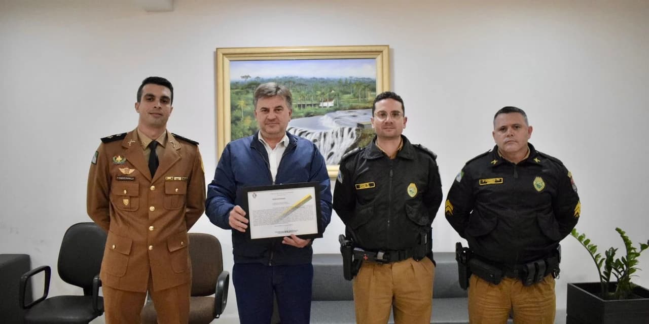 16° Batalhão da Polícia Militar recebe Moção de Aplausos pelo 33 anos de existência