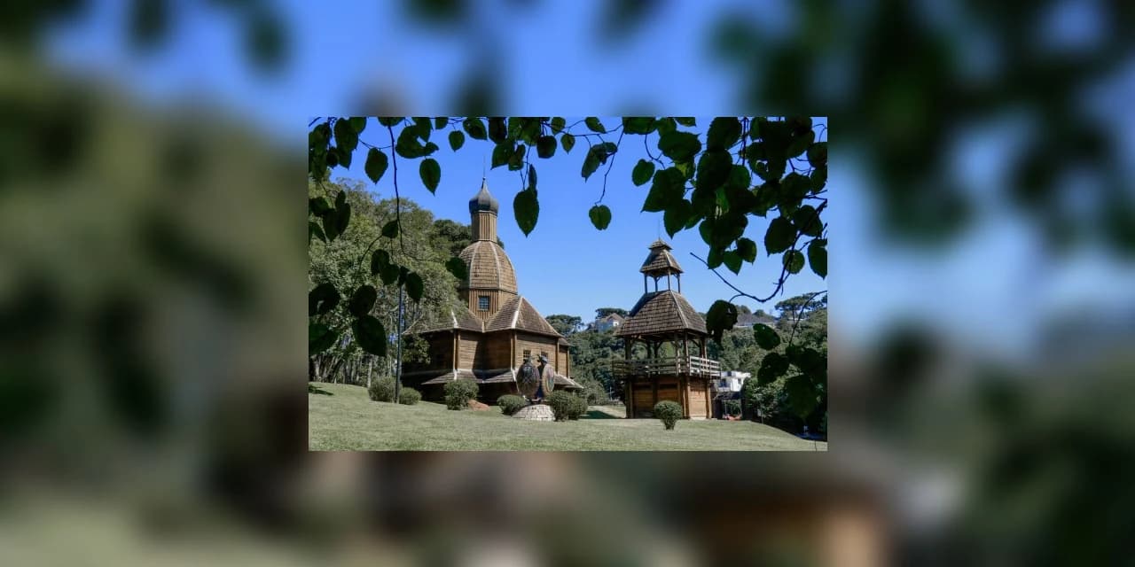 Deputados aprovam voto de congratulações pelos 100 anos da Sociedade Ucraniana do Brasil