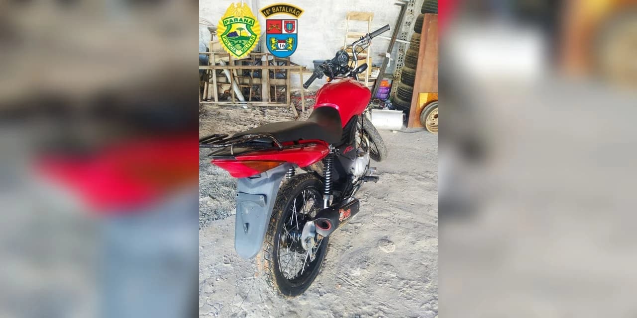 Moto é apreendida pela Polícia Militar na Vila da Luz
