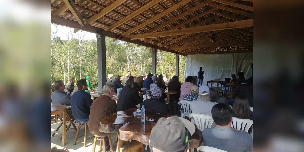 1º Evento de Cultivador de Pêssego reúne produtores na Barra Bonita, interior de Prudentópolis