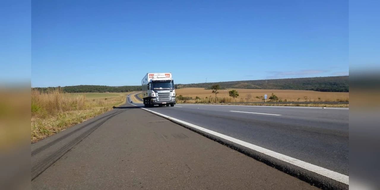 Termina hoje (29) prazo de autodeclaração para auxílio caminhoneiro