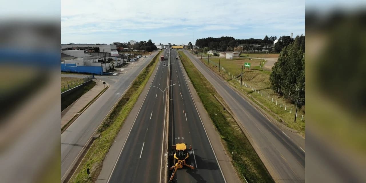 As obras para duplicação da BR-277, no perímetro urbano de Guarapuava, já atingiram 62,8% de conclusão, afirmou nesta sexta-feira (2) o governador Ratinho Junior