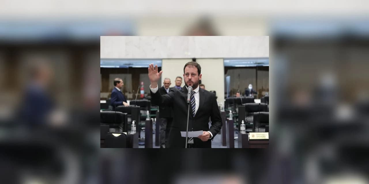 Natan Sperafico assume mandato de deputado na Assembleia Legislativa
