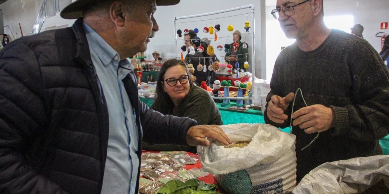 18ª Feira de Sementes Crioulas reuniu mais de 4 mil pessoas em Irati