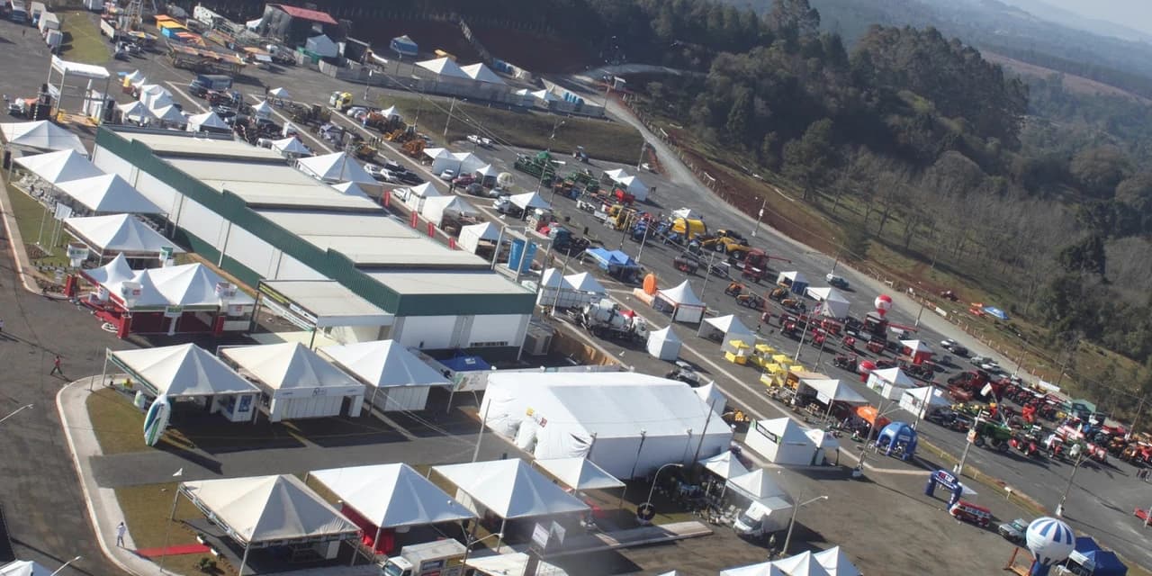 Indivíduos furtam fiação elétrica e danificam banheiro no Centro de Eventos de Prudentópolis