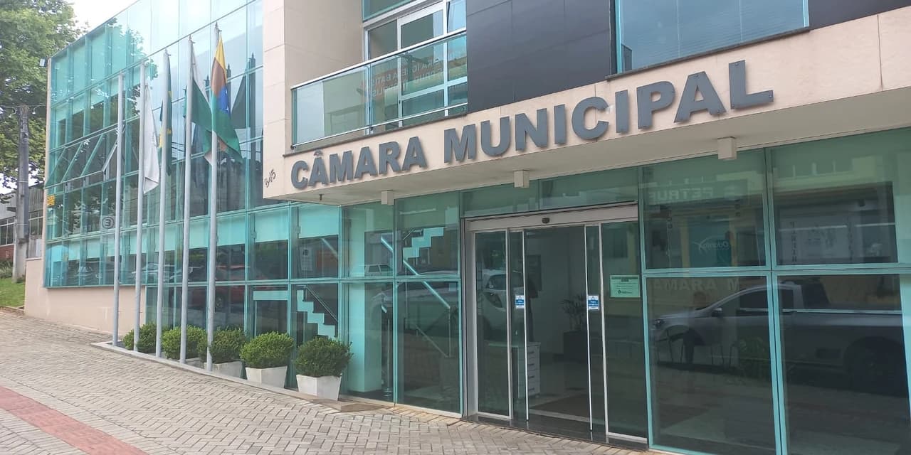 Câmara de vereadores de Prudentópolis devolve R$ 2 milhões de seu orçamento à prefeitura