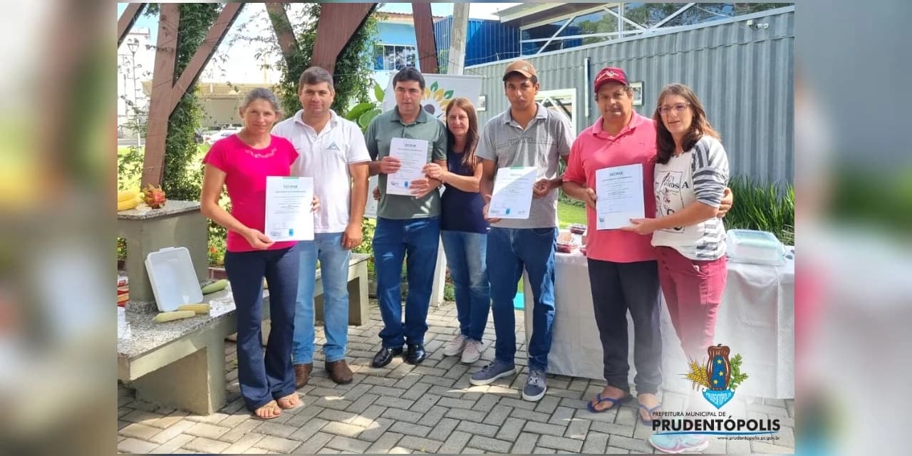 Em Prudentópolis quatro famílias de produtores rurais recebem certificados de Orgânicos. VÍDEO!