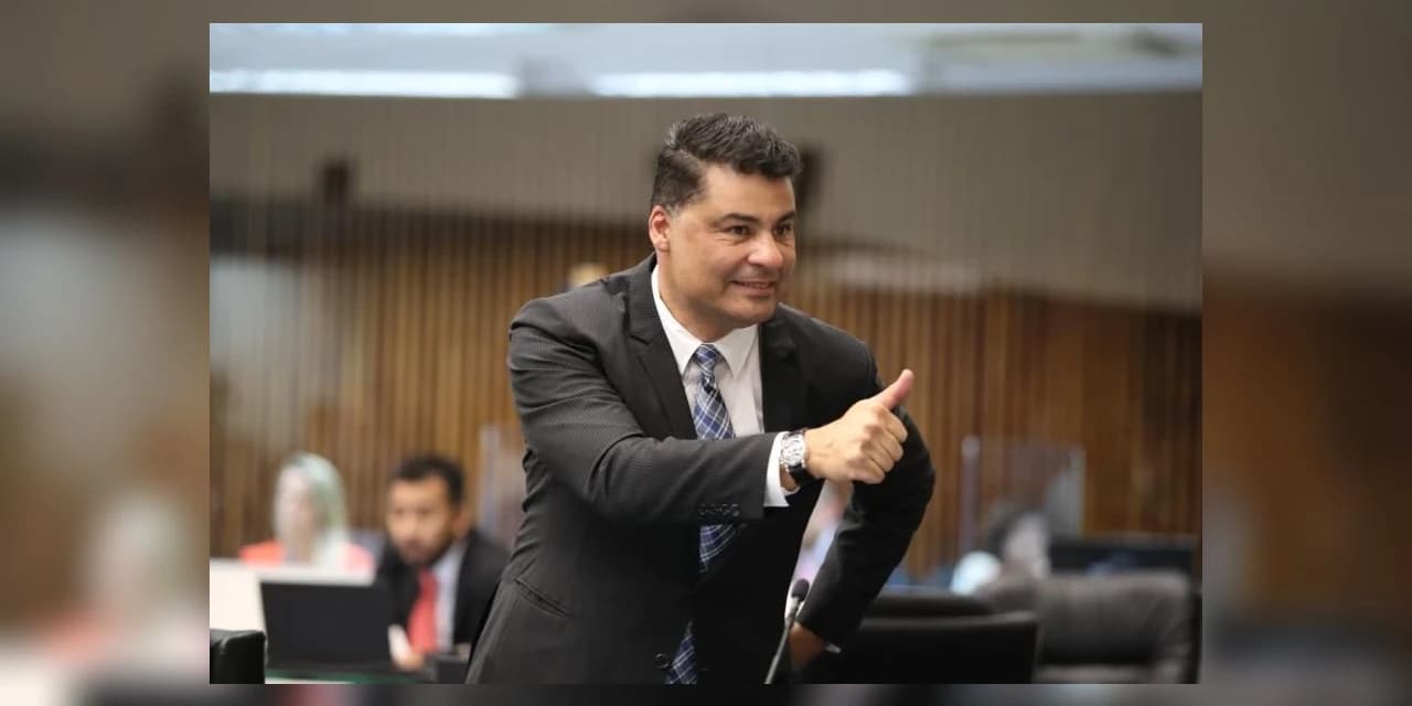 Deputado Marcelo Rangel anuncia R$ 400 mil em investimentos para colégios de PG