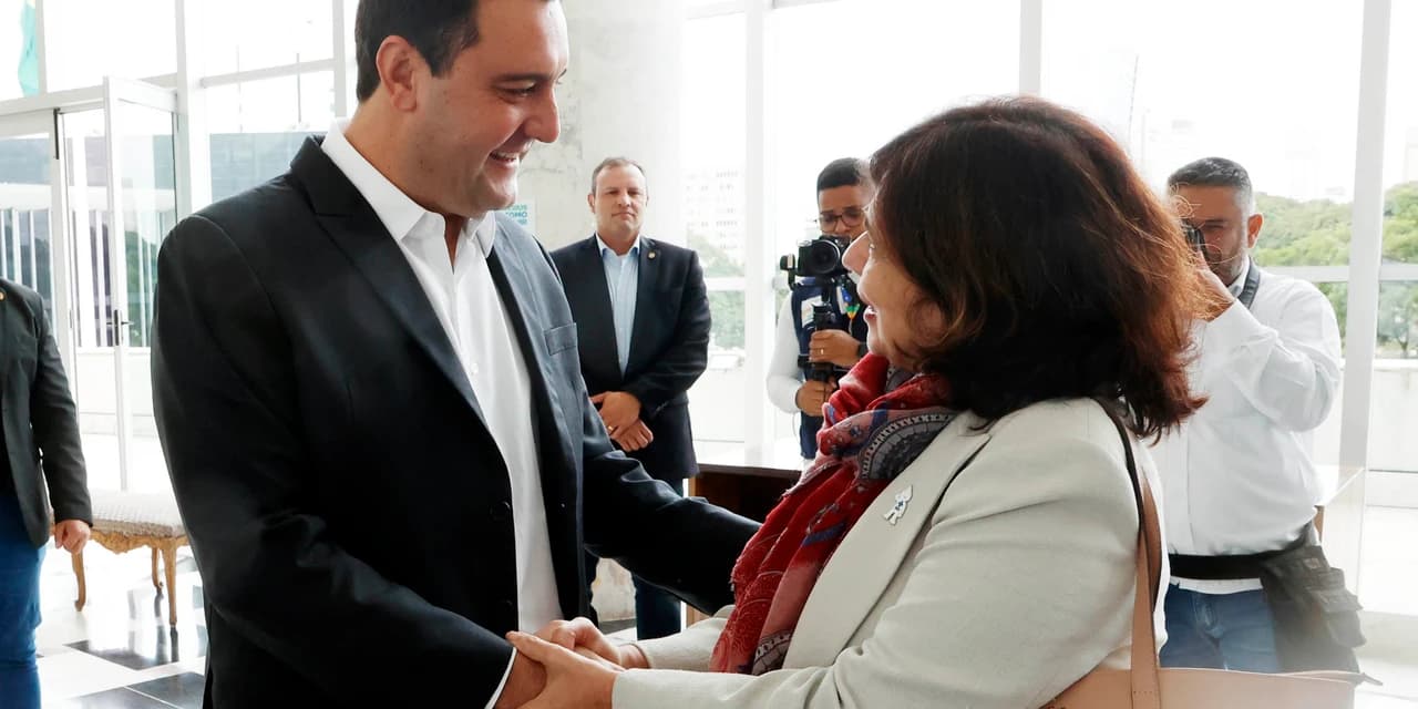 Governador recebe ministra da Saúde para debater fortalecimento da área no Paraná