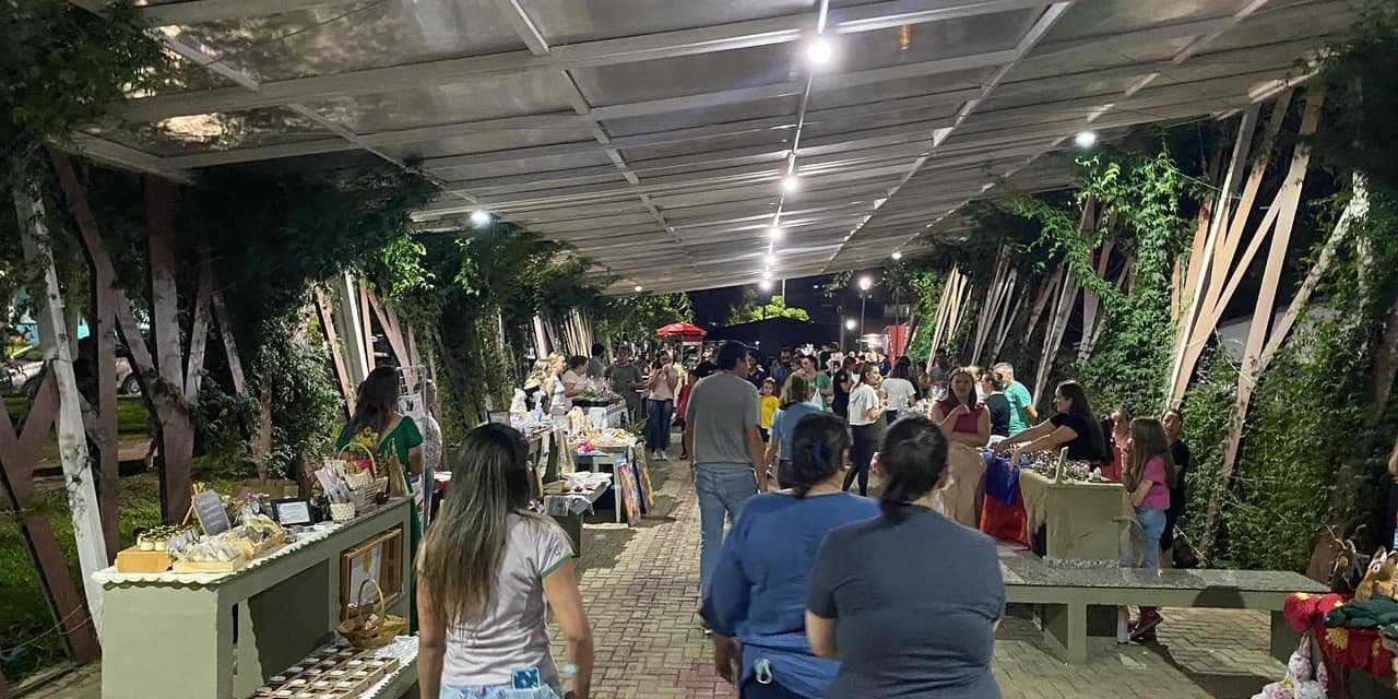 Feira da Lua edição Dia das Mães é nesta quarta (10), na Rua Coberta