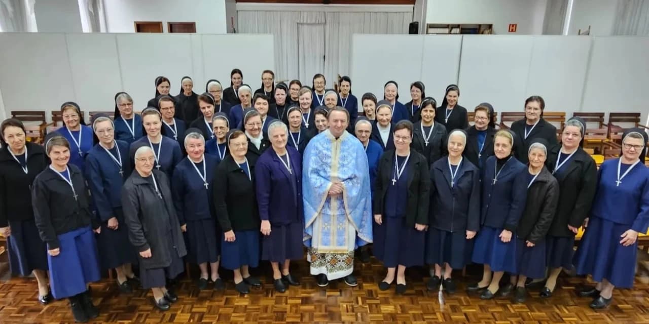 Encontro de formação das Irmãs Servas de Maria Imaculada foi realizado em Ponta Grossa