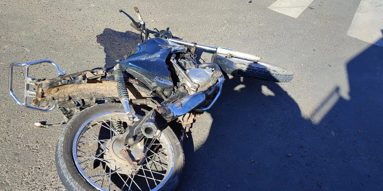 Jovem morre em acidente entre moto e caminhonete, em Prudentópolis