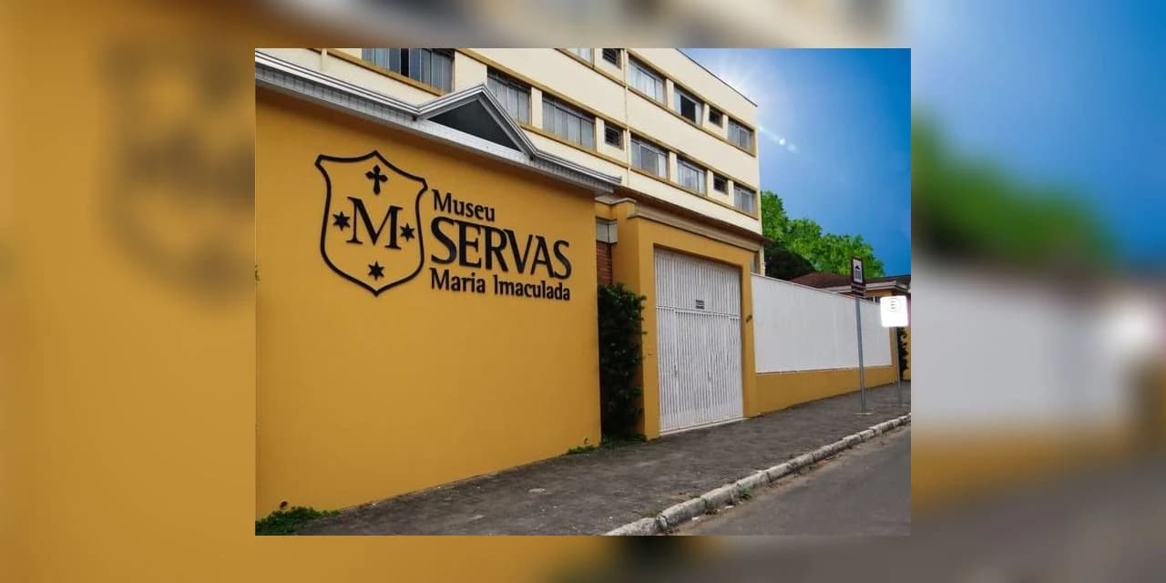 Museu das Irmãs Servas de Maria Imaculada reúne mais de 4 mil peças em exposição, em Prudentópolis
