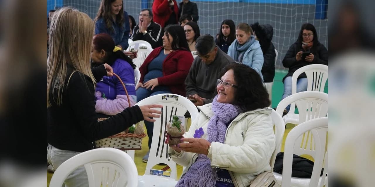 Combate a violência contra a pessoa idosa foi tema de ações nesta semana, em Prudentópolis