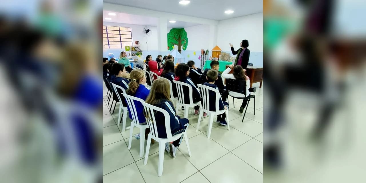 Dia do Refugiado foi celebrado na Escola Clotilde, em Prudentópolis