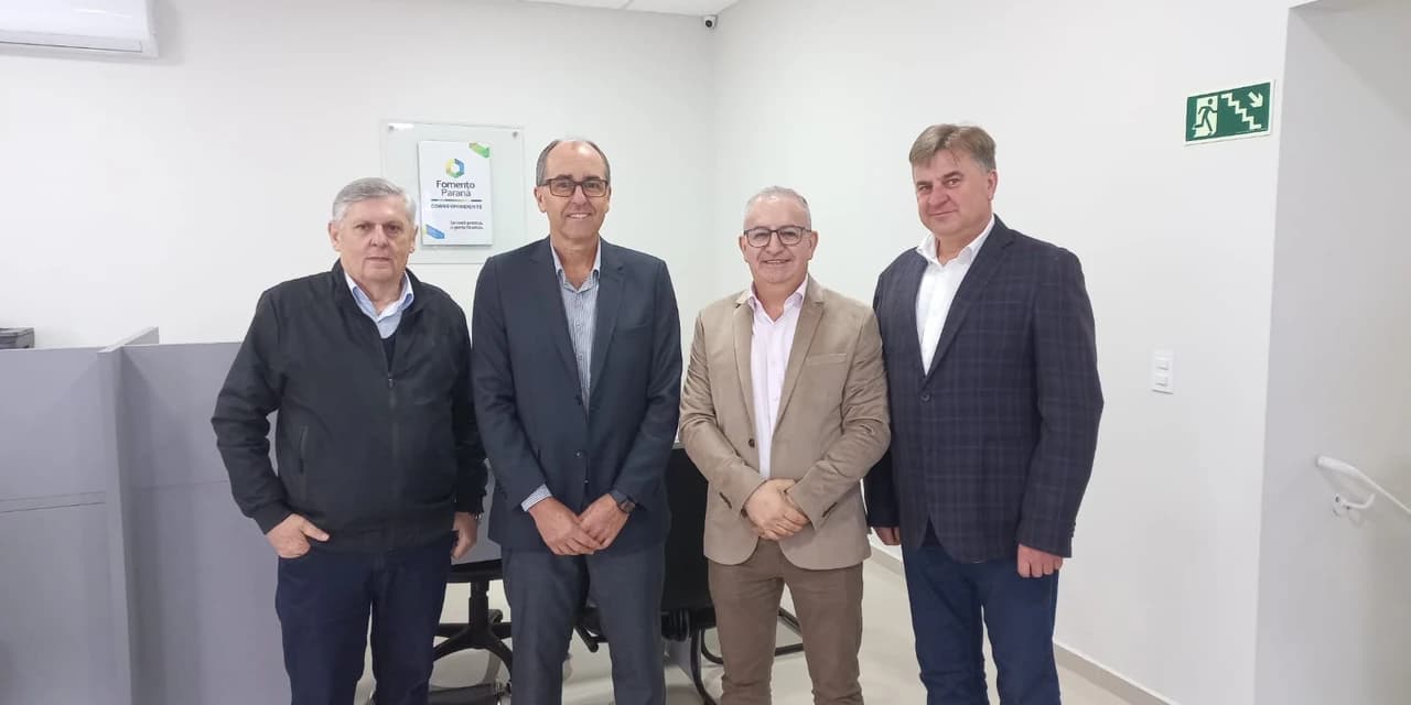 Presidente da Sicredi Centro Sul, Santo Cappellari parabeniza a ACIAP pela inauguração da nova sede. VÍDEO!