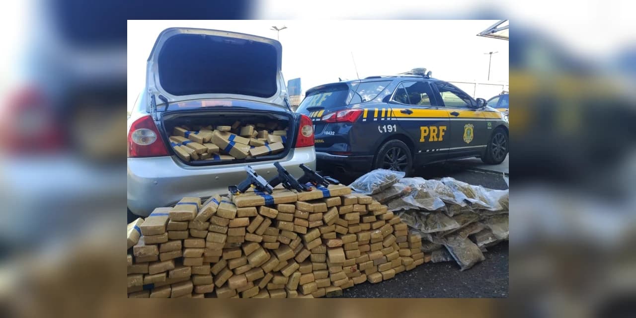 PRF apreende menor com quase meia tonelada de maconha e 3 pistolas no Paraná
