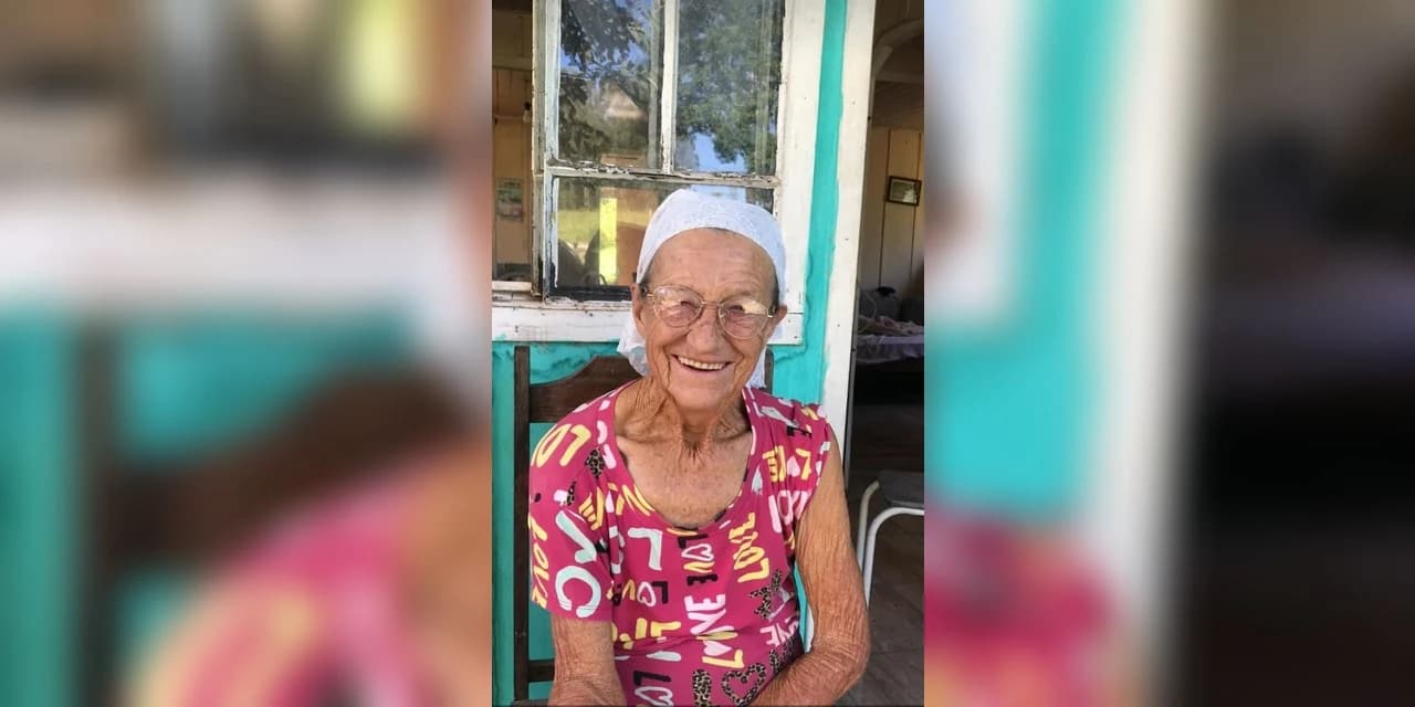 É com pesar que a Funerária São Josafat comunica o falecimento da senhora Catarina Voinaroski aos 80 anos.