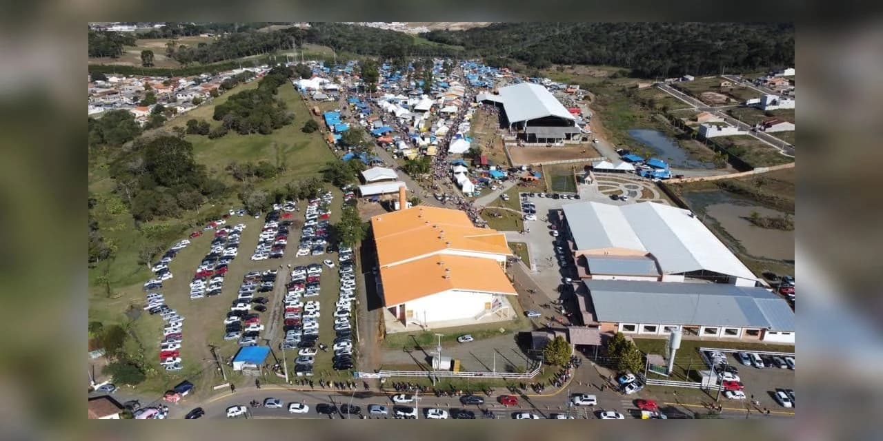 33º Rodeio de Irati teve público aproximado de 35 mil pessoas.