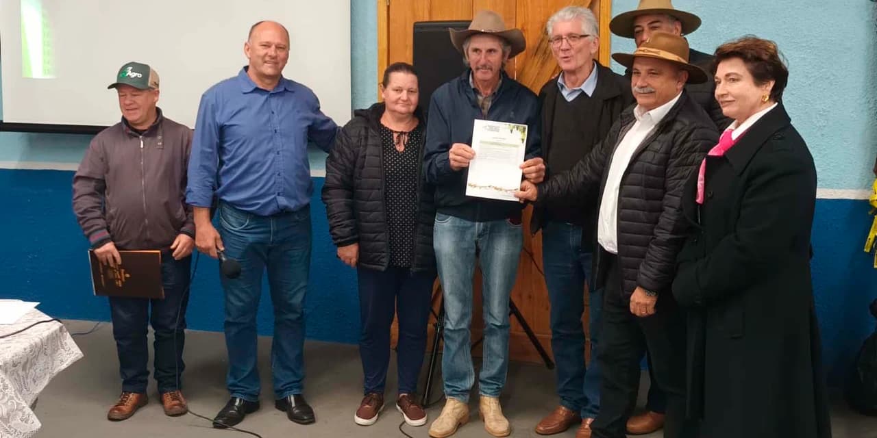 Estado investe para fortalecer a cultura da uva e o cooperativismo na região de Irati