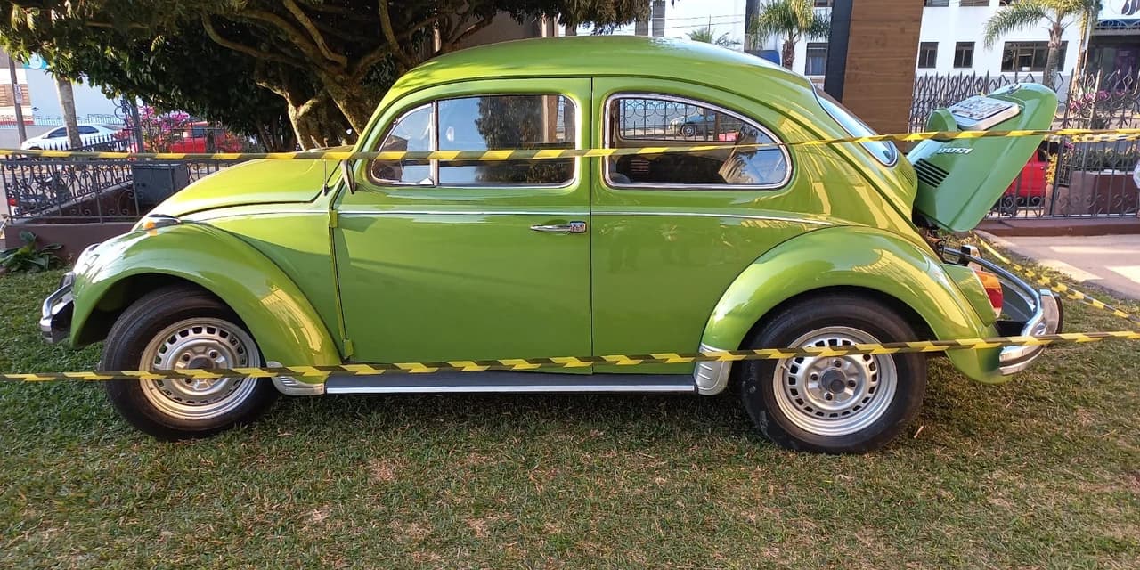 Morador da Linha Piquiri faturou no sorteio o fusca do Pe. Atanásio Kupicki