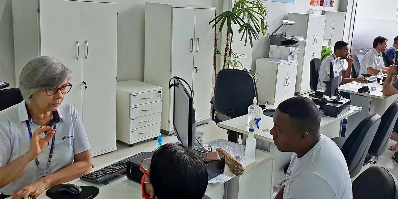 Centrais da Sanepar abrem no sábado para parcelamento e cadastro no Água Solidária