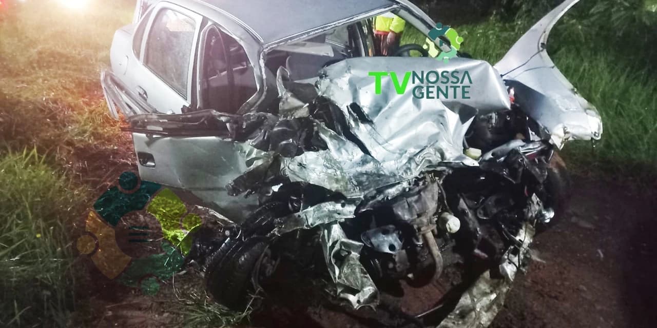 Em Prudentópolis na Br 373 PRF atende acidente entre caminhão e automóvel