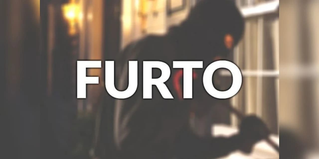 Em Ivaí holofotes e fios foram furtados da quadra de grama sintética do Bairro Bom Jardim