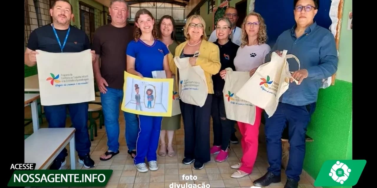 Aluna do Colégio Cristóforo Myskiv é finalista do projeto de cartazes com o tema: Combate ao Trabalho Infantil