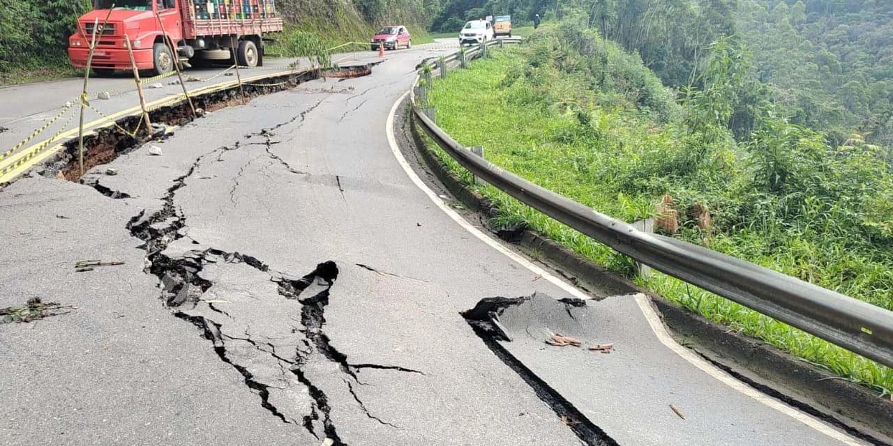DER/PR prepara desvio temporário no km 48 da PR-092, em Rio Branco do Sul