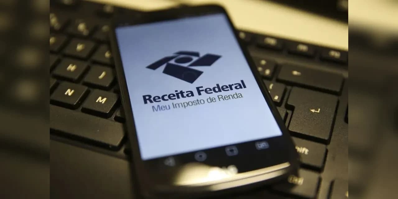 Receita Federal faz leilão de mercadorias que incluem iPhone por R$ 1.000
