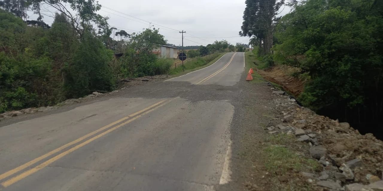 DER/PR homologa licitação para construção de um novo bueiro em rodovia de Irati