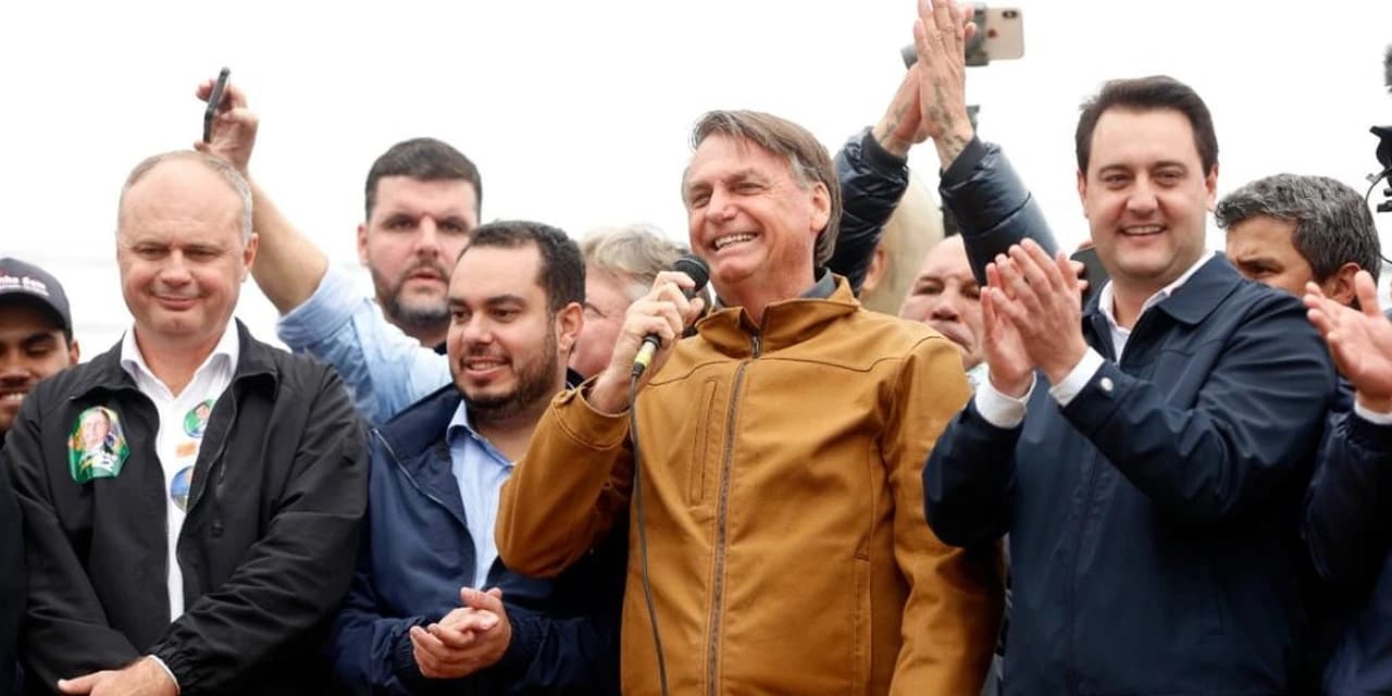 Aprovado título de Cidadão Honorário do Estado do Paraná ao ex-presidente Jair Messias Bolsonaro